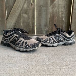 Boys’ New Balance 890v4 Shoe Size 6 1/2